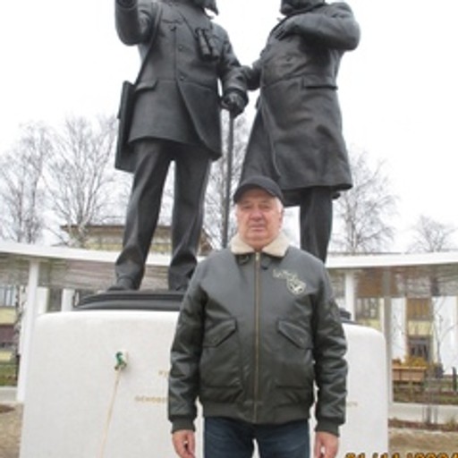 Виктор, 70 лет, Череповец
