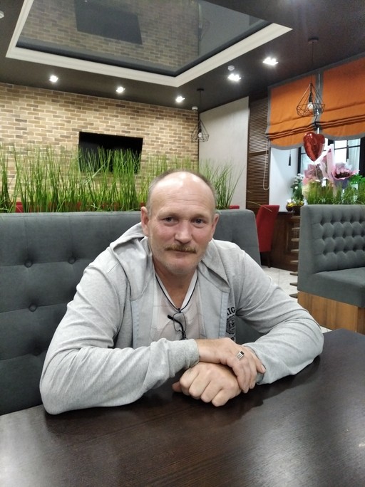 ник, 49