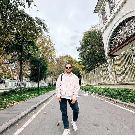 Артур, 37 лет, Санкт-Петербург
