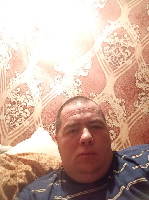 Саша, 41