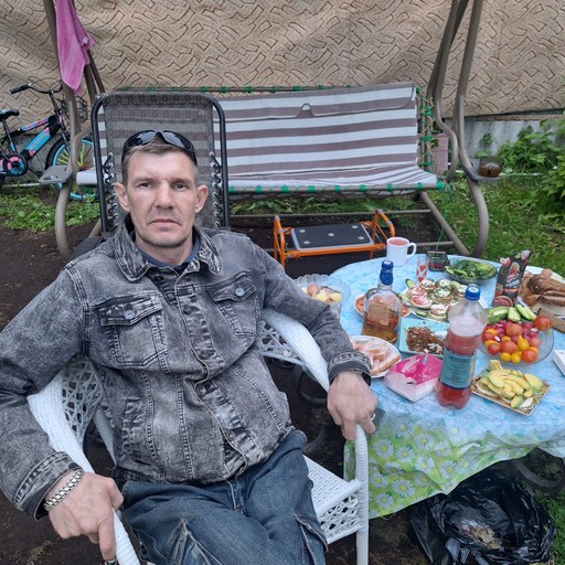 Александр, 48 лет, Петропавловск-Камчатский
