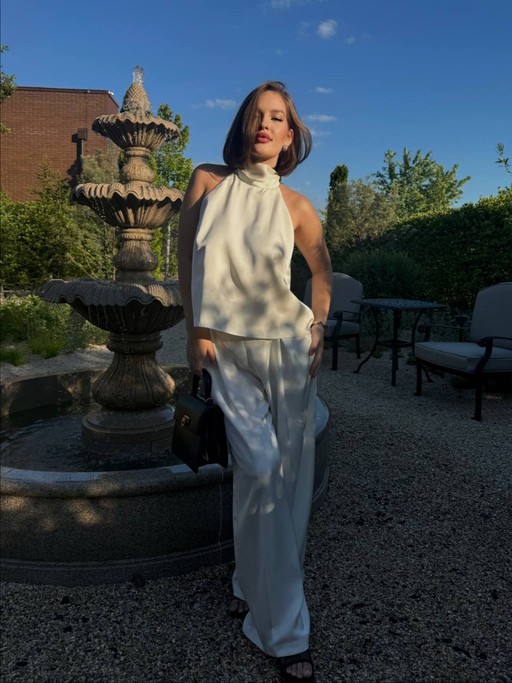 Вероника, 27