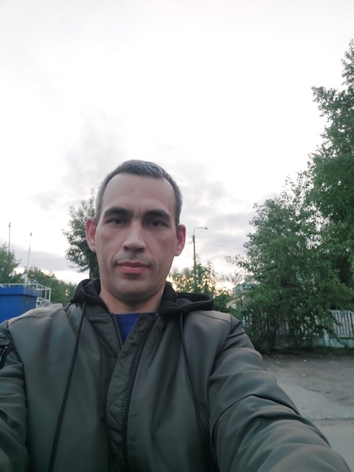 Роман, 44