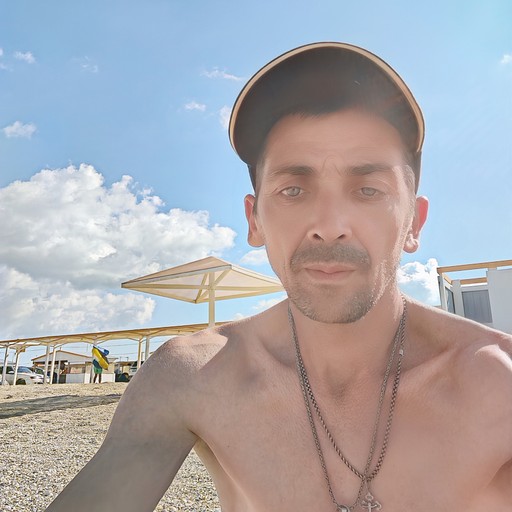 Абхаз,39, Петровское