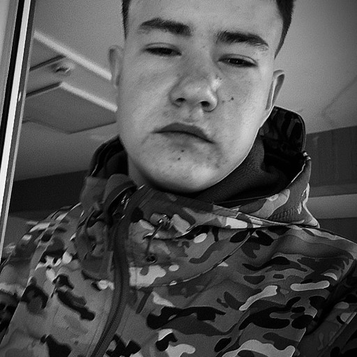 Ilja,20, Кижинга
