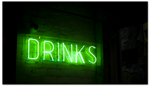Заказать визитки в Москве. Визитная карточка Drinks от FireFoxa - готовые дизайны и нанесение принтов.