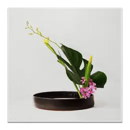 Заказать холст в Москве. Холст 30x30 Икебана / Ikebana от Ikebana - готовые дизайны и нанесение принтов.