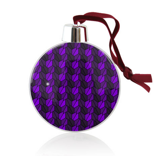 Заказать ёлочное украшение в Москве. Ёлочный шар Violet Rumpled от Soluvel  - готовые дизайны и нанесение принтов.