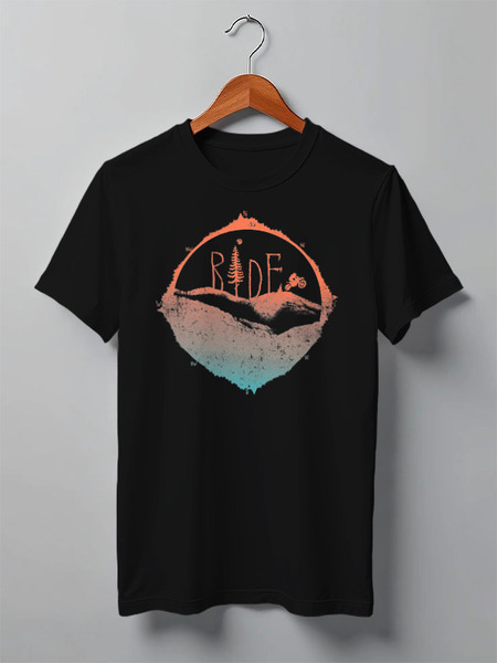 Заказать мужскую футболку в Москве. Футболка классическая Rider от oneredfoxstore@gmail.com - готовые дизайны и нанесение принтов.