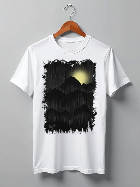 Заказать мужскую футболку в Москве. Футболка классическая Mountains Moon Rider от oneredfoxstore@gmail.com - готовые дизайны и нанесение принтов.