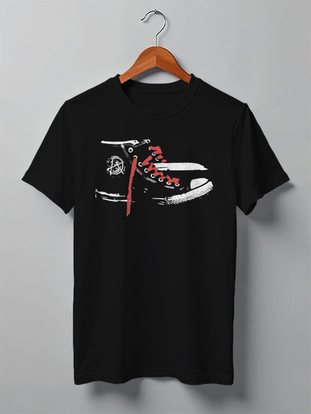 Заказать мужскую футболку в Москве. Футболка классическая Кеды  от oneredfoxstore@gmail.com - готовые дизайны и нанесение принтов.