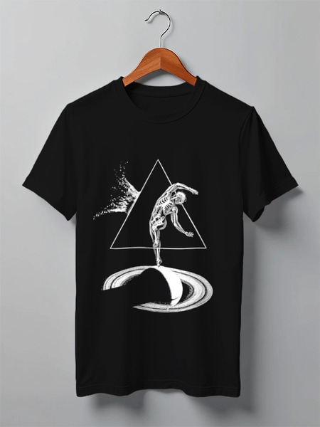 Заказать мужскую футболку в Москве. Футболка классическая Saturnus от YellowCloverShop - готовые дизайны и нанесение принтов.