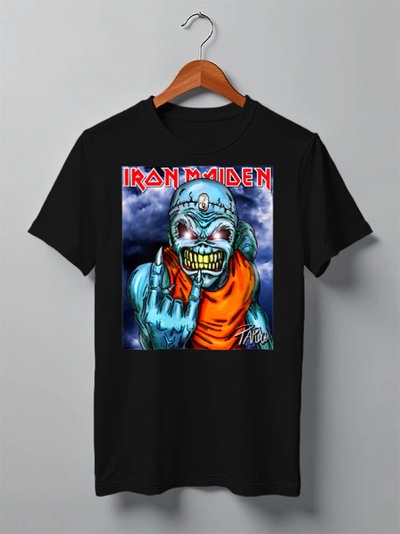 Заказать мужскую футболку в Москве. Футболка классическая Iron Maiden Band от Leichenwagen - готовые дизайны и нанесение принтов.