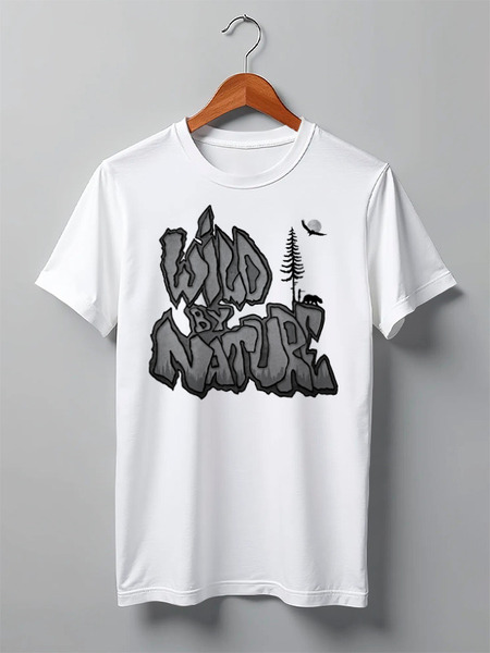 Заказать мужскую футболку в Москве. Футболка классическая Wild By Nature от oneredfoxstore@gmail.com - готовые дизайны и нанесение принтов.