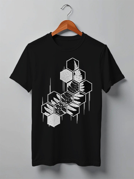 Заказать мужскую футболку в Москве. Футболка классическая Fern In The Hexagon от oneredfoxstore@gmail.com - готовые дизайны и нанесение принтов.