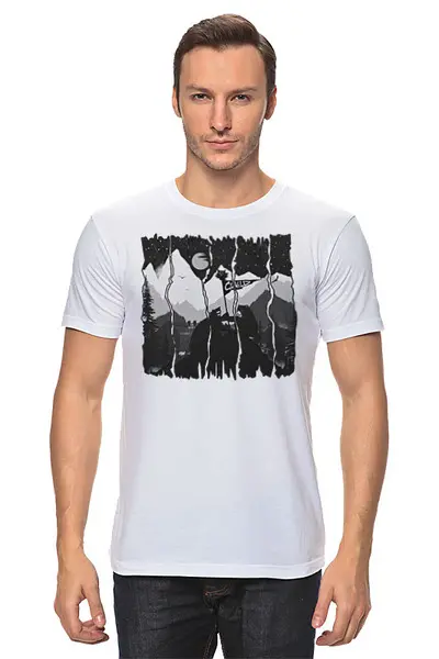 Заказать мужскую футболку в Москве. Футболка классическая Raising the Flag от oneredfoxstore@gmail.com - готовые дизайны и нанесение принтов.