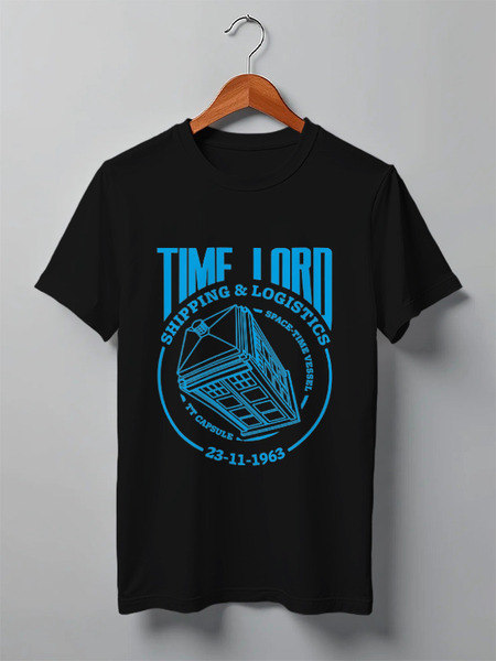 Заказать мужскую футболку в Москве. Футболка классическая Time Lord от skynatural - готовые дизайны и нанесение принтов.