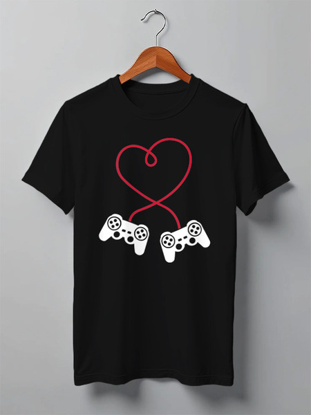 Заказать мужскую футболку в Москве. Футболка классическая Love gamers от skynatural - готовые дизайны и нанесение принтов.