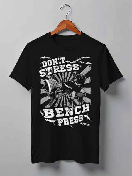 Заказать мужскую футболку в Москве. Футболка классическая Bench Press от Leichenwagen - готовые дизайны и нанесение принтов.