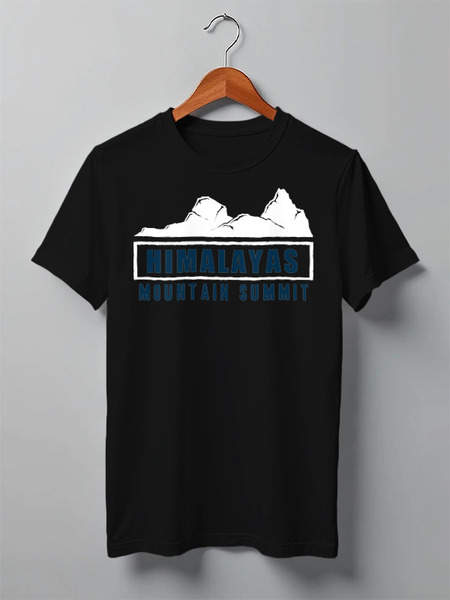 Заказать мужскую футболку в Москве. Футболка классическая Mountains от oneredfoxstore@gmail.com - готовые дизайны и нанесение принтов.