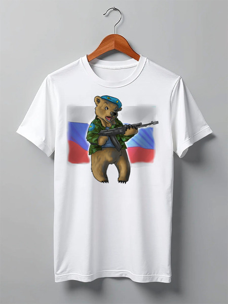 Заказать мужскую футболку в Москве. Футболка классическая Russian Bear от Leichenwagen - готовые дизайны и нанесение принтов.