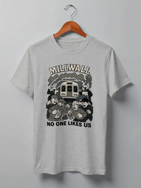 Заказать мужскую футболку в Москве. Футболка классическая Millwall Bermnodsey от Millwall Supporters Club Russia - готовые дизайны и нанесение принтов.