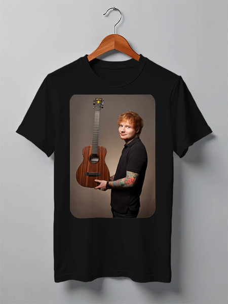 Заказать мужскую футболку в Москве. Футболка классическая Ed Sheeran от Vladec11 - готовые дизайны и нанесение принтов.