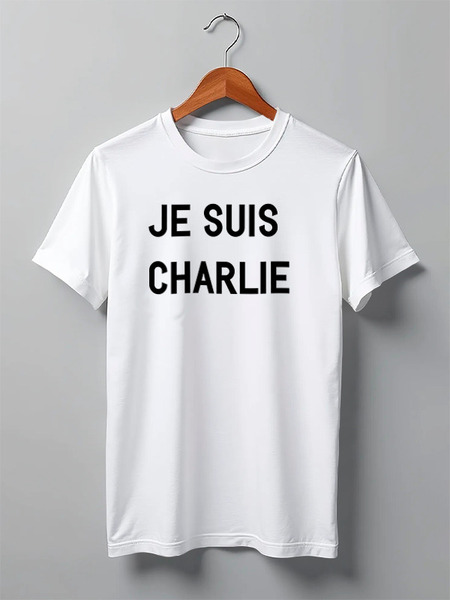 Заказать мужскую футболку в Москве. Футболка классическая JE SUIS CHARLIE от scienepor - готовые дизайны и нанесение принтов.