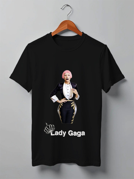 Заказать мужскую футболку в Москве. Футболка классическая Lady Gaga от kostlaviypsych - готовые дизайны и нанесение принтов.