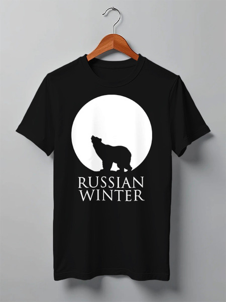 Заказать мужскую футболку в Москве. Футболка классическая Russian winter от gopotol - готовые дизайны и нанесение принтов.