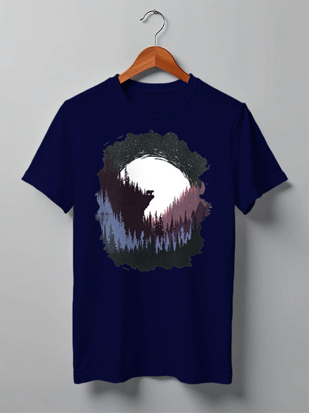 Заказать мужскую футболку в Москве. Футболка классическая Bear and Moon от oneredfoxstore@gmail.com - готовые дизайны и нанесение принтов.