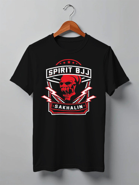 Заказать мужскую футболку в Москве. Футболка классическая Spirit BJJ Sakhalin Skull (Black) от kiralabu - готовые дизайны и нанесение принтов.