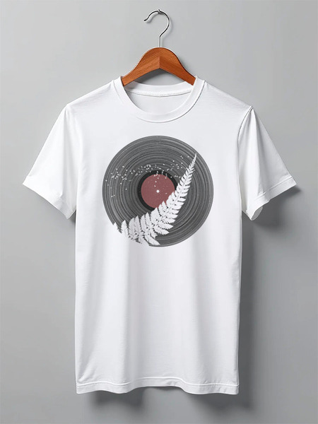 Заказать мужскую футболку в Москве. Футболка классическая Forest Vinyl от oneredfoxstore@gmail.com - готовые дизайны и нанесение принтов.