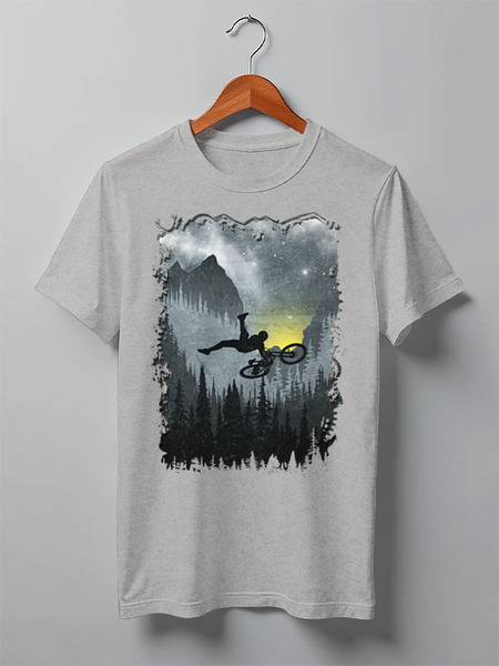 Заказать мужскую футболку в Москве. Футболка классическая Mountains Rider от oneredfoxstore@gmail.com - готовые дизайны и нанесение принтов.