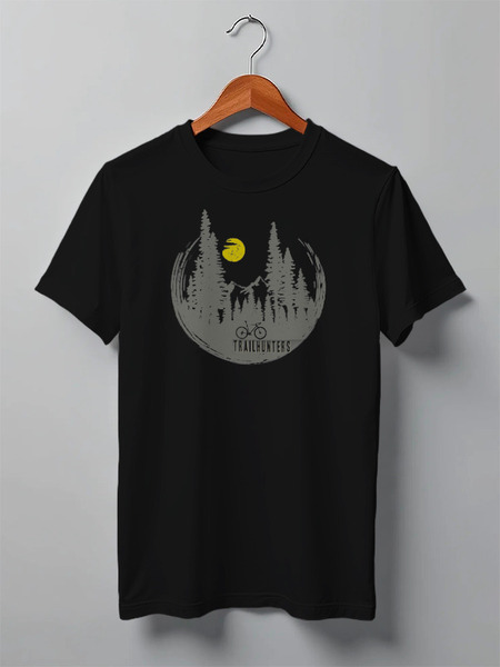 Заказать мужскую футболку в Москве. Футболка классическая Trailhunters от oneredfoxstore@gmail.com - готовые дизайны и нанесение принтов.