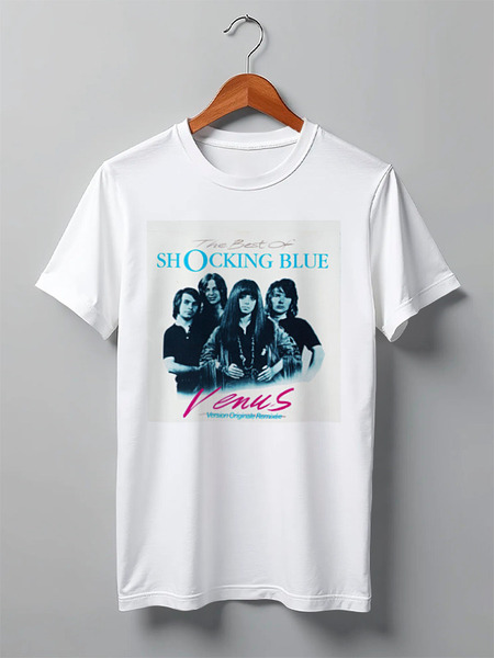 Заказать мужскую футболку в Москве. Футболка классическая Shocking Blue от Fedor - готовые дизайны и нанесение принтов.