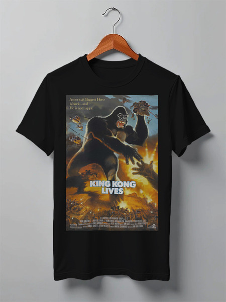 Заказать мужскую футболку в Москве. Футболка классическая King Kong Lives от KinoArt - готовые дизайны и нанесение принтов.