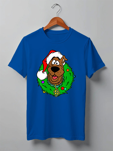 Заказать мужскую футболку в Москве. Футболка классическая Doggy Christmas от skynatural - готовые дизайны и нанесение принтов.