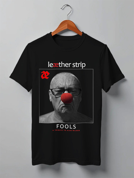 Заказать мужскую футболку в Москве. Футболка классическая Leæther Strip / Fools от OEX design - готовые дизайны и нанесение принтов.