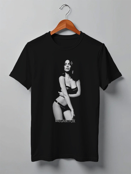 Заказать мужскую футболку в Москве. Футболка классическая Megan Fox от KinoArt - готовые дизайны и нанесение принтов.