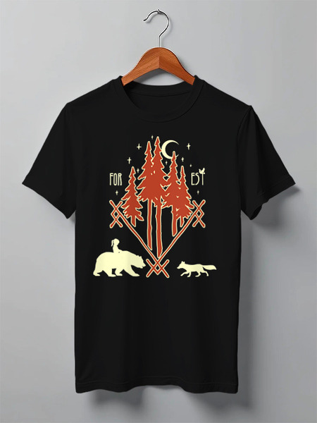 Заказать мужскую футболку в Москве. Футболка классическая Forest от oneredfoxstore@gmail.com - готовые дизайны и нанесение принтов.