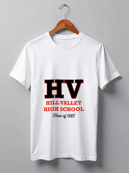 Заказать мужскую футболку в Москве. Футболка классическая Hill Valley High School'85 от Nikita Nelyubin - готовые дизайны и нанесение принтов.