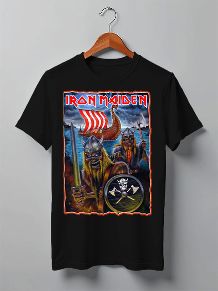 Заказать мужскую футболку в Москве. Футболка классическая Iron Maiden Band от Leichenwagen - готовые дизайны и нанесение принтов.