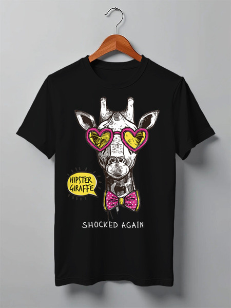 Заказать мужскую футболку в Москве. Футболка классическая giraffe shocked again от fontanka95@gmail.com - готовые дизайны и нанесение принтов.