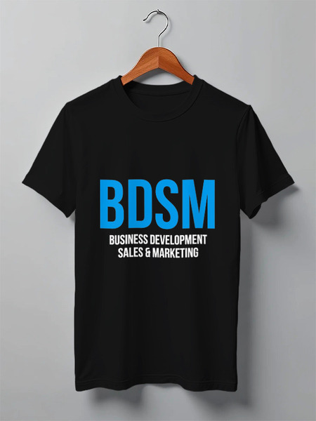 Заказать мужскую футболку в Москве. Футболка классическая BDSM - Business development, sales & marketing от Startech.vc  - готовые дизайны и нанесение принтов.