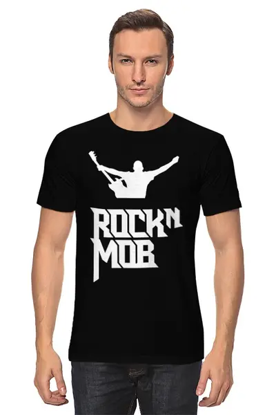 Заказать мужскую футболку в Москве. Футболка классическая Rocknmob - видеооператор от accs@rocknmob.com - готовые дизайны и нанесение принтов.
