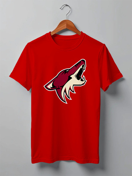 Заказать мужскую футболку в Москве. Футболка классическая Arizona Coyotes от dobryidesign - готовые дизайны и нанесение принтов.