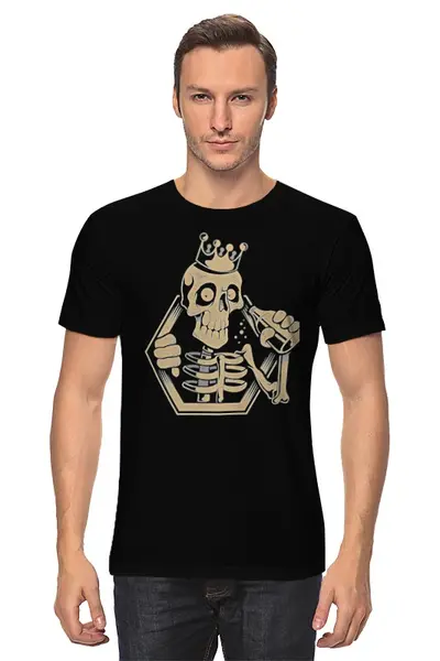 Заказать мужскую футболку в Москве. Футболка классическая Skeleton king drinking beer от Leichenwagen - готовые дизайны и нанесение принтов.