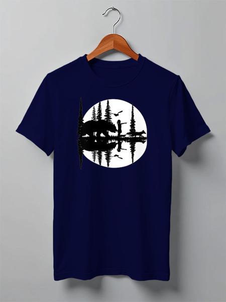 Заказать мужскую футболку в Москве. Футболка классическая Forest от oneredfoxstore@gmail.com - готовые дизайны и нанесение принтов.