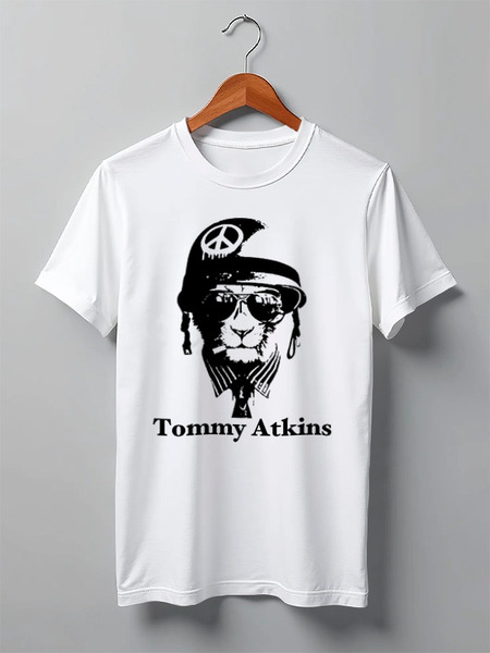 Заказать мужскую футболку в Москве. Футболка классическая Tommy Atkins от tommy_atkins - готовые дизайны и нанесение принтов.